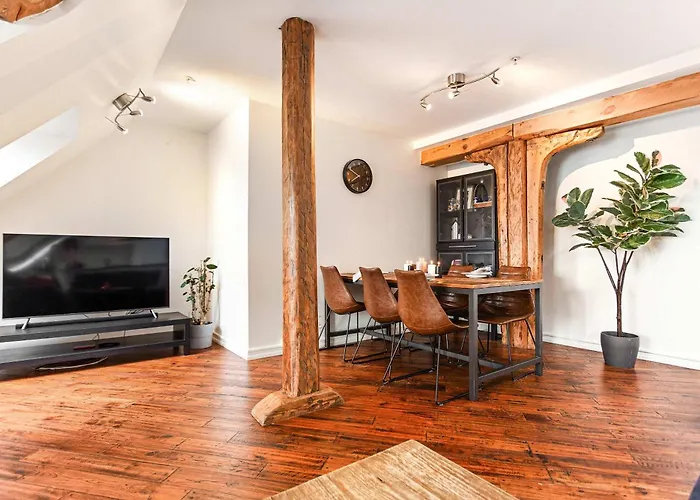 Heimby Homes - Large Penthouse In Skuteviken